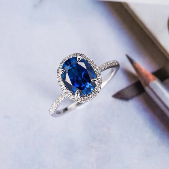 *NEW*925 Silver Oval Cut Sapphire Ring - Picture 5 of 6